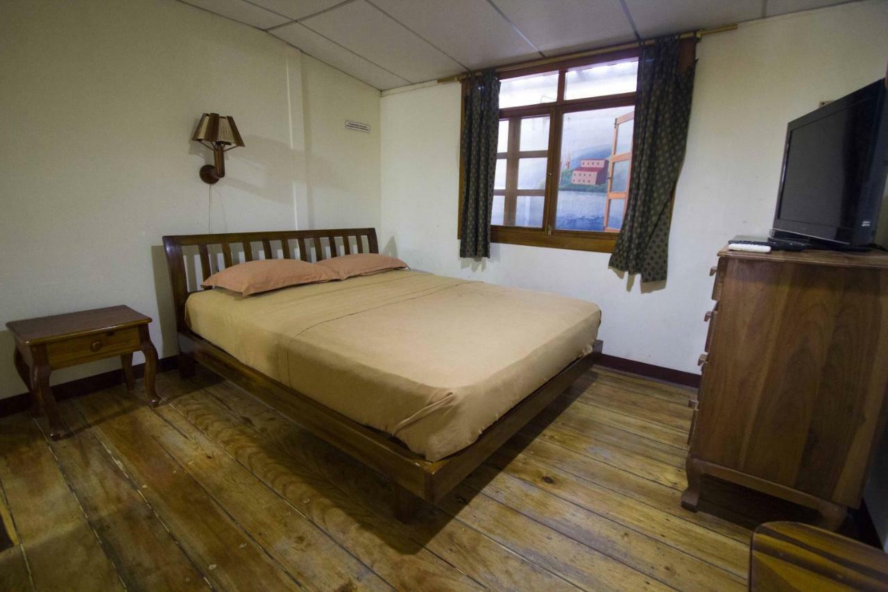 Hotel Susibon Olón Екстериор снимка